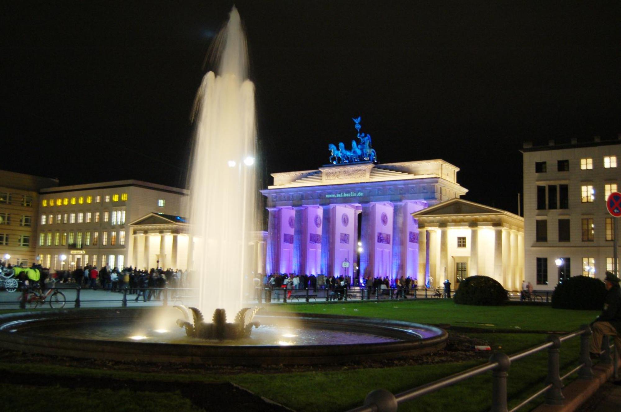 Aptc Downtown Monument4Rent Near Checkpoint Charlie Berlin Eksteriør bilde