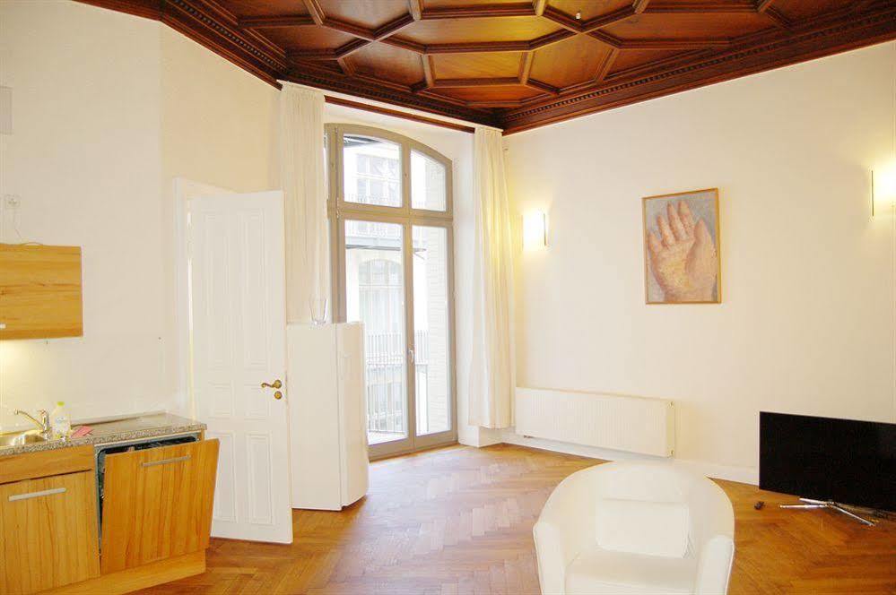 Aptc Downtown Monument4Rent Near Checkpoint Charlie Berlin Eksteriør bilde